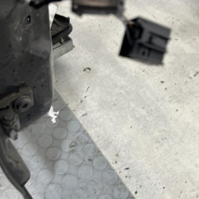 Porte avant droit VOLKSWAGEN FOX Photo n°4