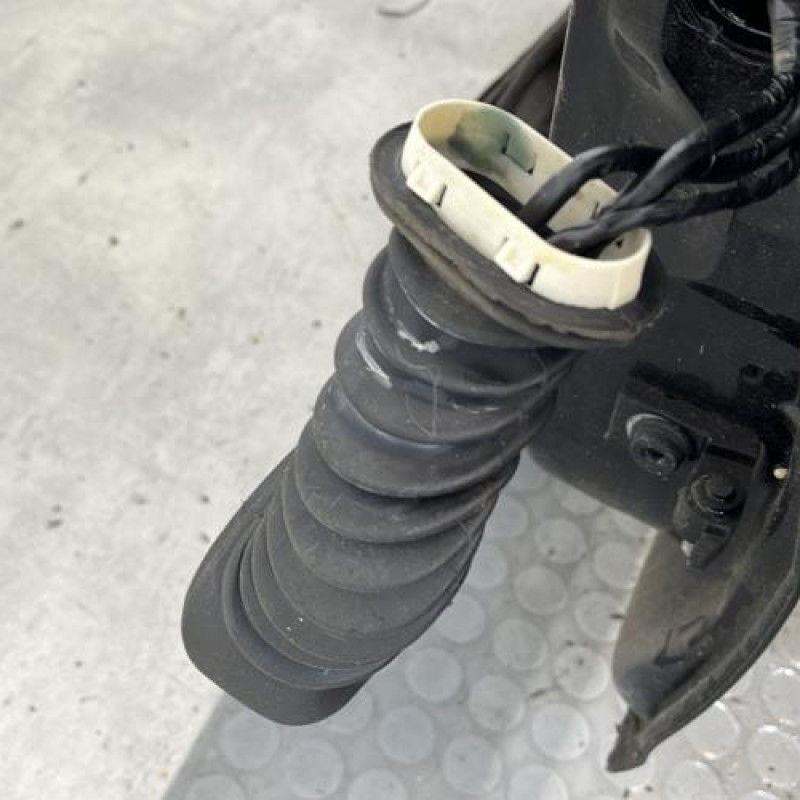 Porte avant gauche VOLKSWAGEN FOX Photo n°4