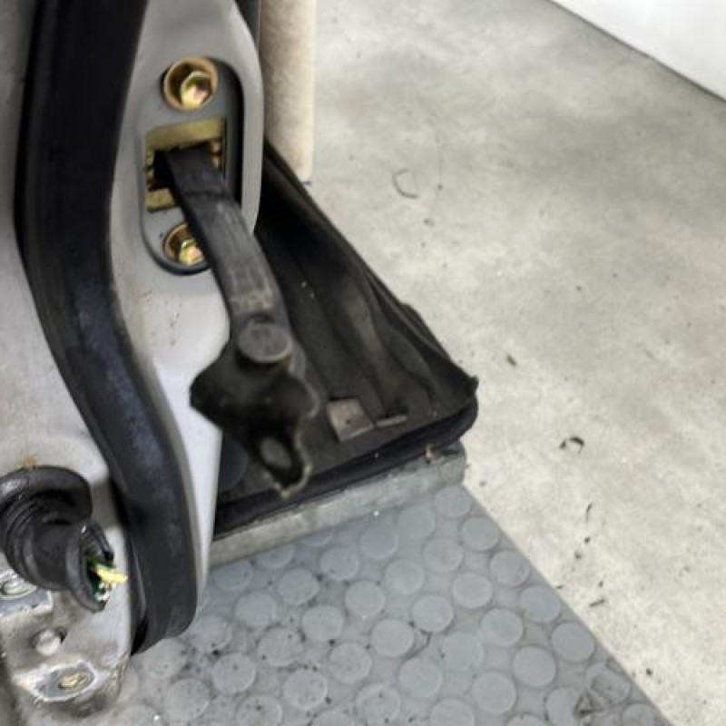 Porte avant droit TOYOTA YARIS 1 Photo n°5