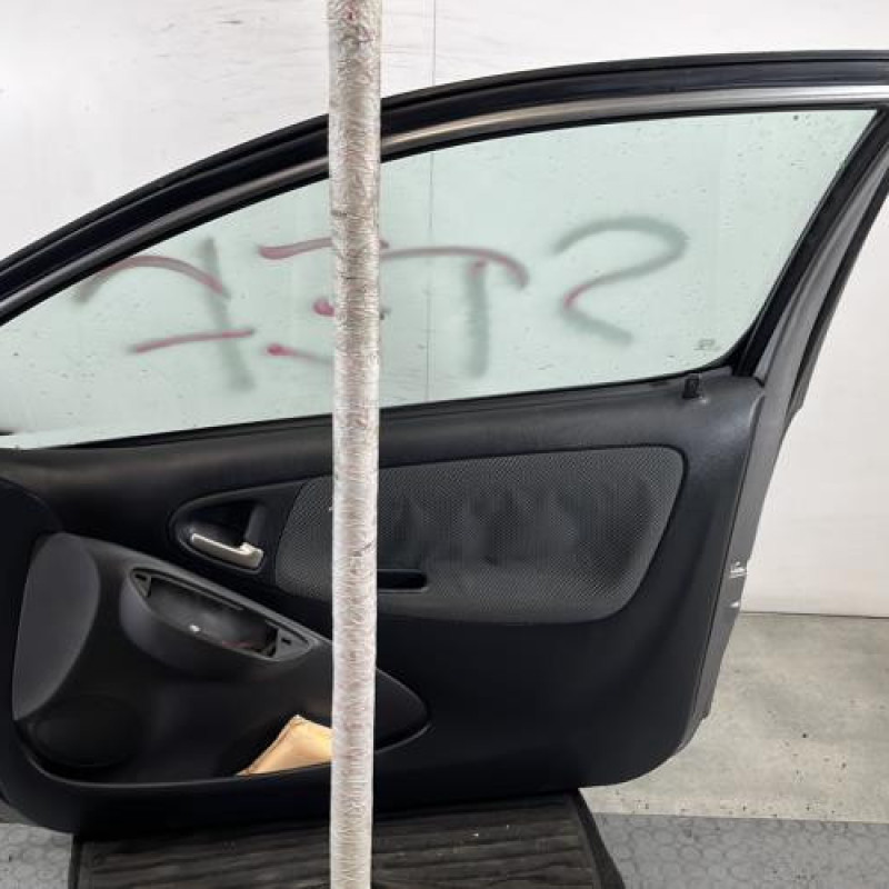 Porte avant droit TOYOTA YARIS 1 Photo n°7