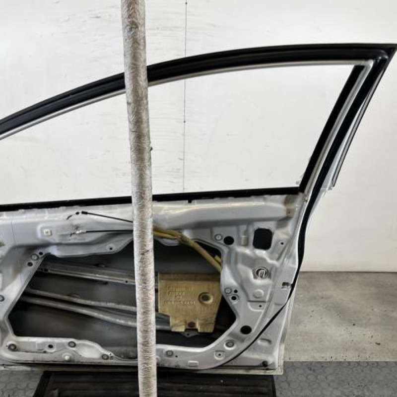 Porte avant droit MAZDA 2 2 Photo n°8