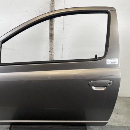 Porte avant gauche TOYOTA YARIS 1 Photo n°1