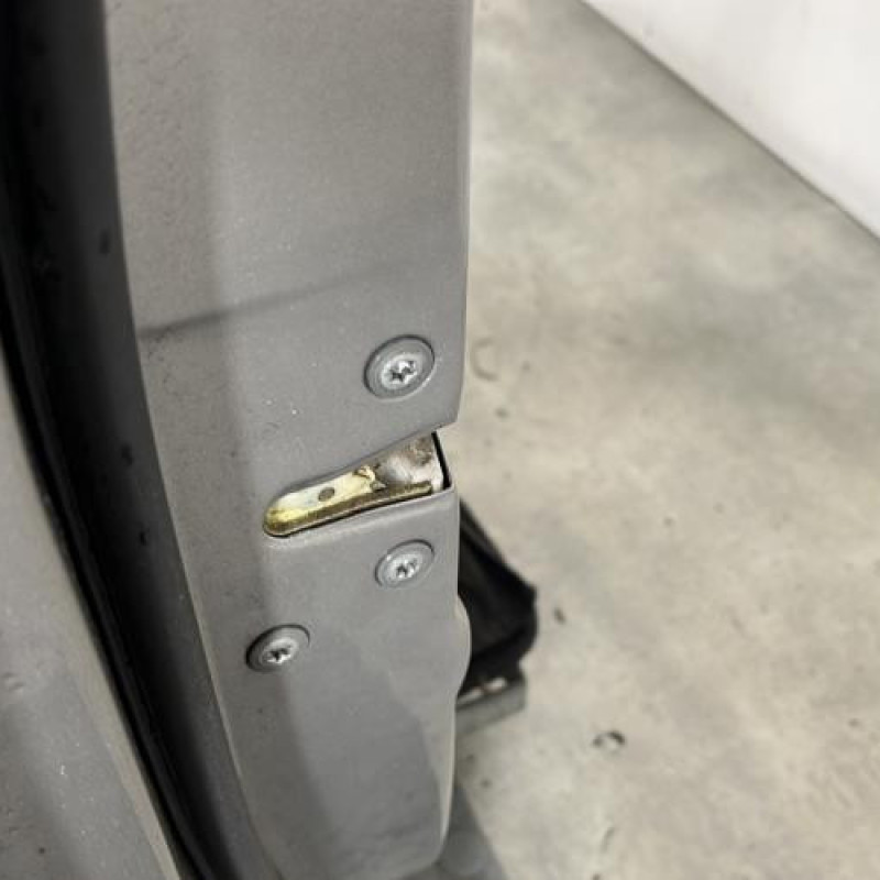 Porte avant gauche TOYOTA YARIS 1 Photo n°3