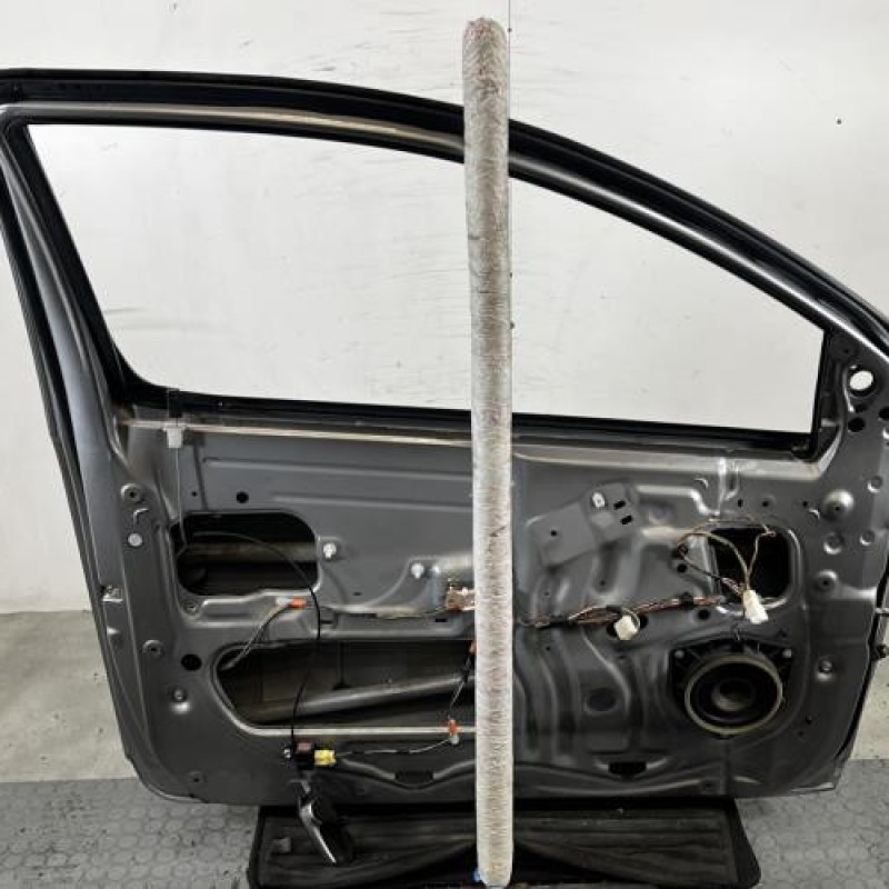 Porte avant gauche TOYOTA YARIS 1 Photo n°6