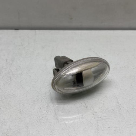 Repetiteur clignotant avant gauche (Feux) PEUGEOT 206+ Photo n°1