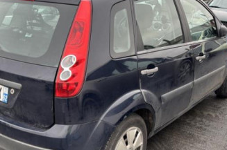 Retroviseur droit FORD FIESTA 5