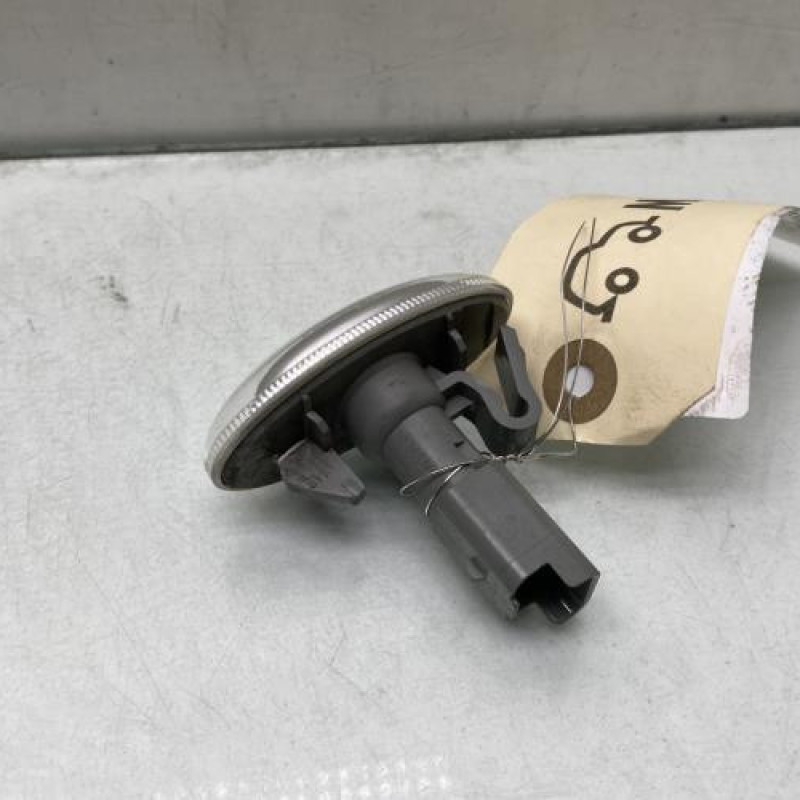 Repetiteur clignotant avant gauche (Feux) CITROEN C1 2 Photo n°2