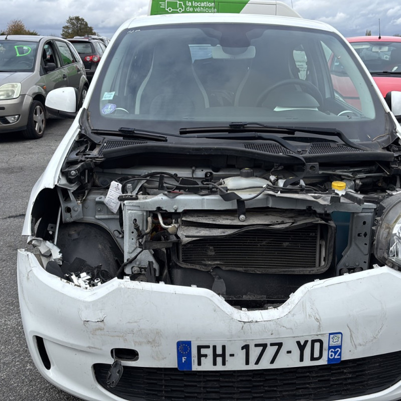 RENAULT TWINGO 3 PHASE 2 0.9i - 12V TURBO TCE 95 Photo n°19