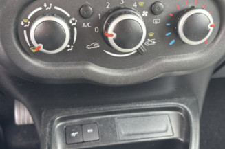 RENAULT TWINGO 3 PHASE 2 0.9i - 12V TURBO TCE 95