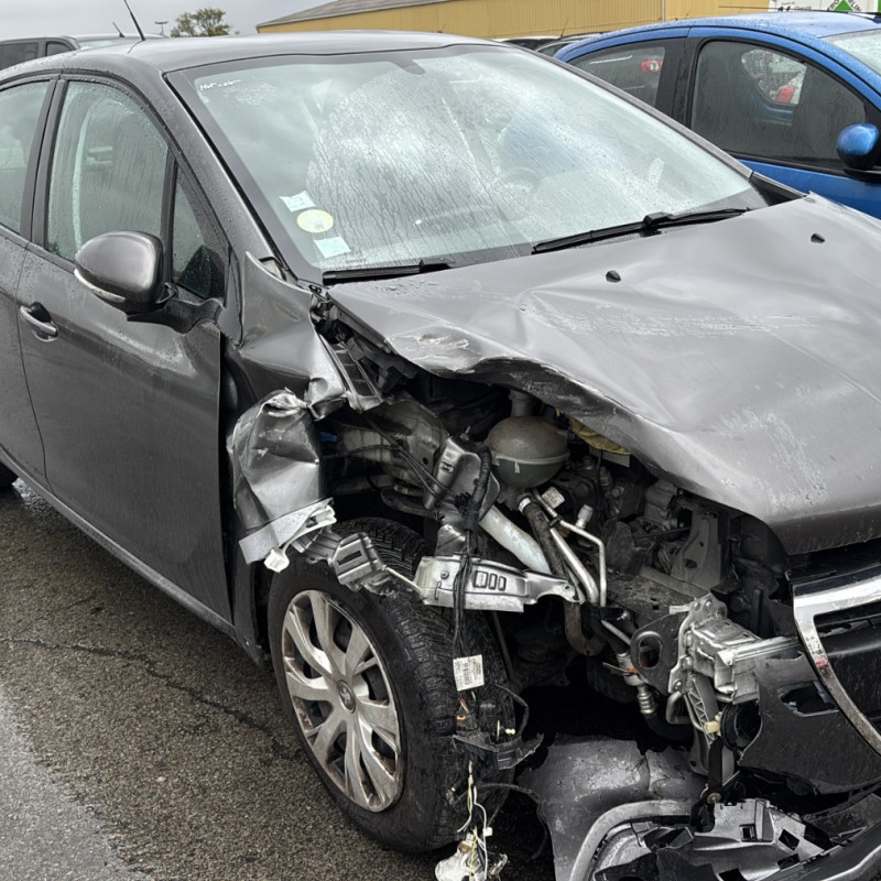 PEUGEOT 208 1 PHASE 2 1.6 BLUE HDI - 8V TURBO Photo n°2