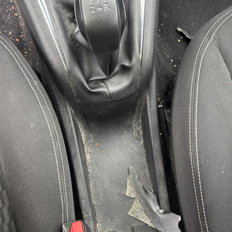 PEUGEOT 208 1 PHASE 2 1.6 BLUE HDI - 8V TURBO Photo n°19