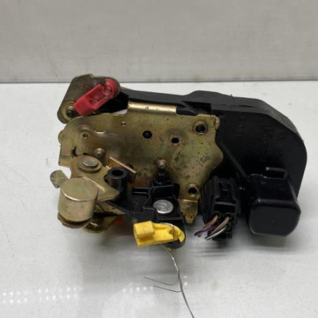 Serrure avant droit CHRYSLER VOYAGER 4