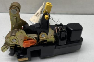 Serrure avant droit CHRYSLER VOYAGER 4