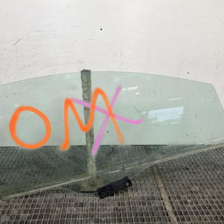 Vitre avant droit VOLKSWAGEN FOX Photo n°1