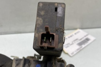 Serrure avant droit CITROEN SAXO