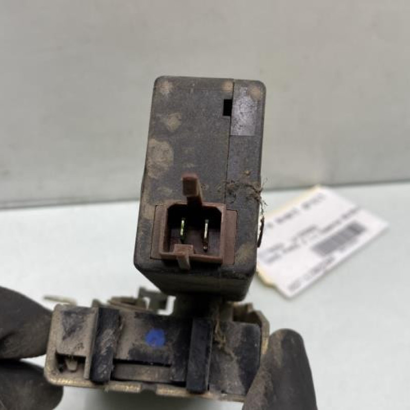 Serrure avant droit CITROEN SAXO Photo n°4