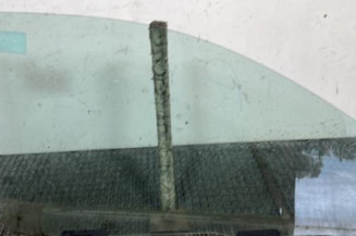 Vitre avant gauche TOYOTA YARIS 1