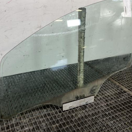 Vitre avant gauche OPEL CORSA D