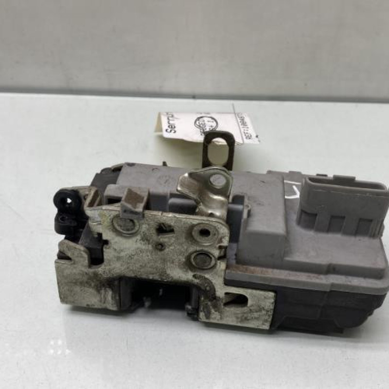 Serrure avant droit PEUGEOT 206+ Photo n°4