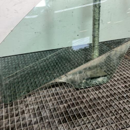 Vitre avant gauche FIAT BRAVO 2