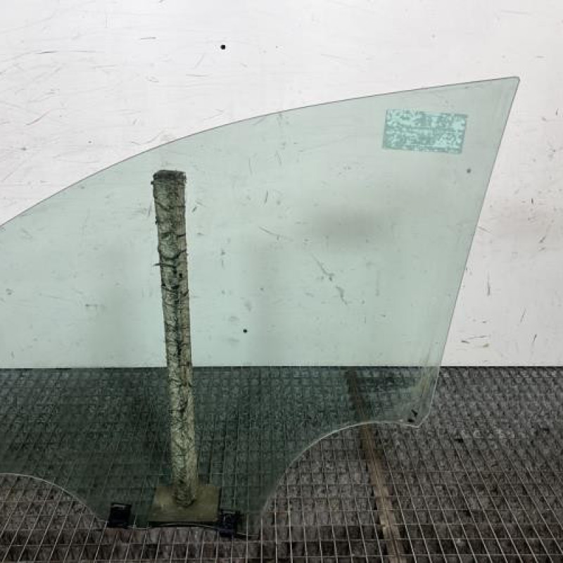 Vitre avant droit CITROEN C3 3 Photo n°4