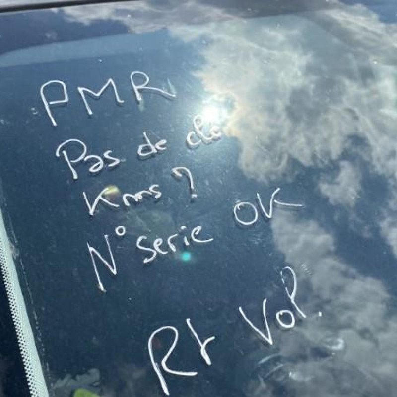 PEUGEOT 308 2 PHASE 2 1.5 BLUE HDI - 16V TURBO Photo n°5