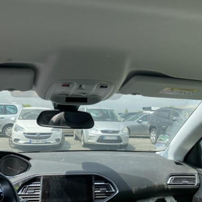 PEUGEOT 308 2 PHASE 2 1.5 BLUE HDI - 16V TURBO Photo n°10