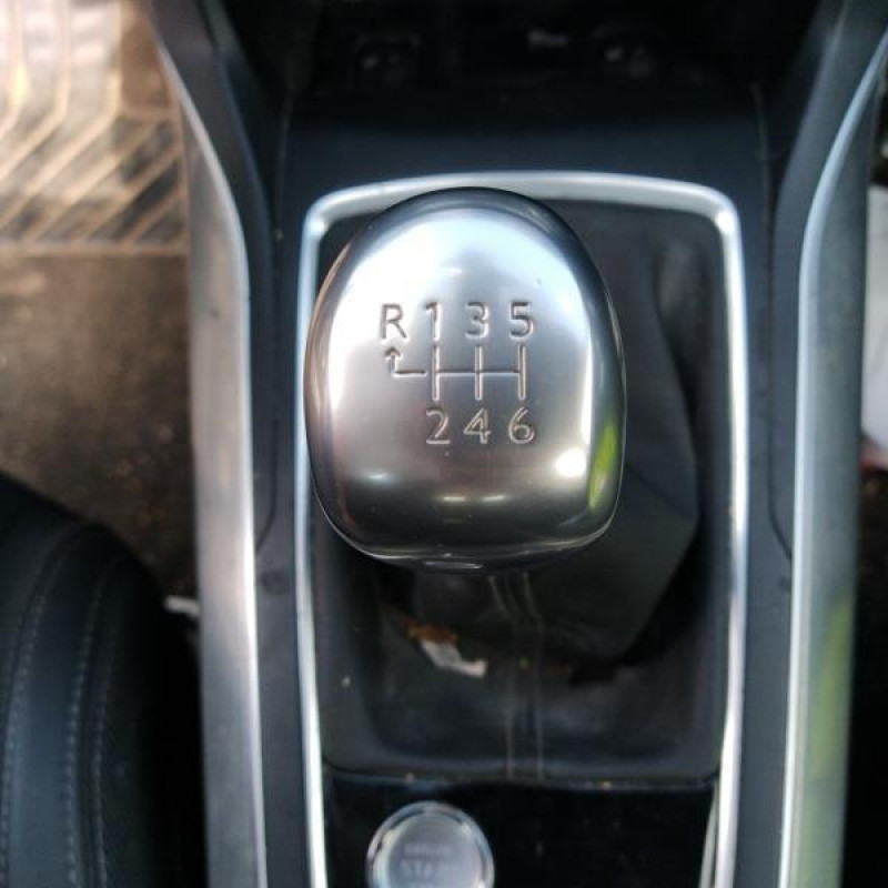 PEUGEOT 308 2 PHASE 2 1.5 BLUE HDI - 16V TURBO Photo n°12