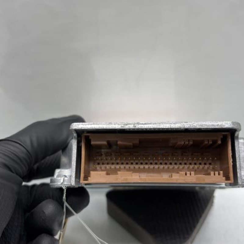 Boitier air bag SUZUKI SWIFT 3 Photo n°3