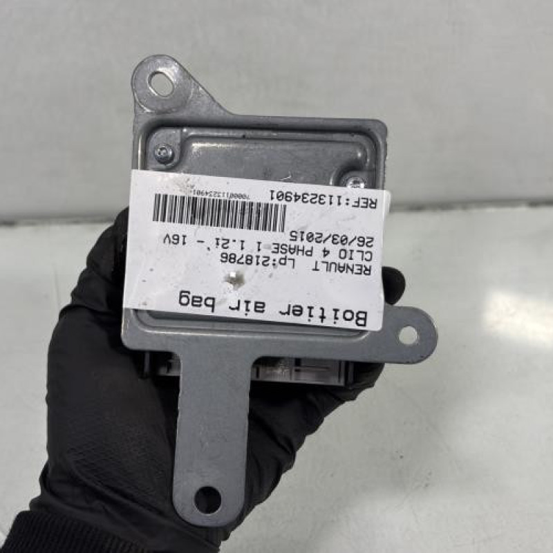 Boitier air bag RENAULT CLIO 4 Photo n°3