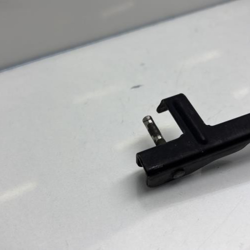 Bras essuie glace avant droit VOLKSWAGEN POLO 4 Photo n°3