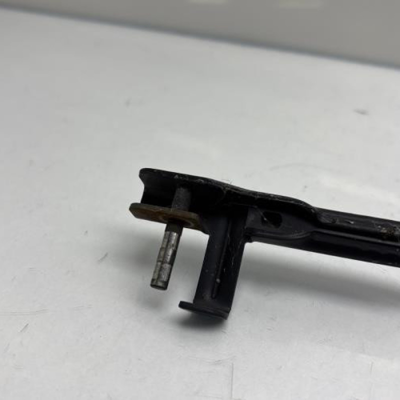 Bras essuie glace avant droit VOLKSWAGEN POLO 4 Photo n°5