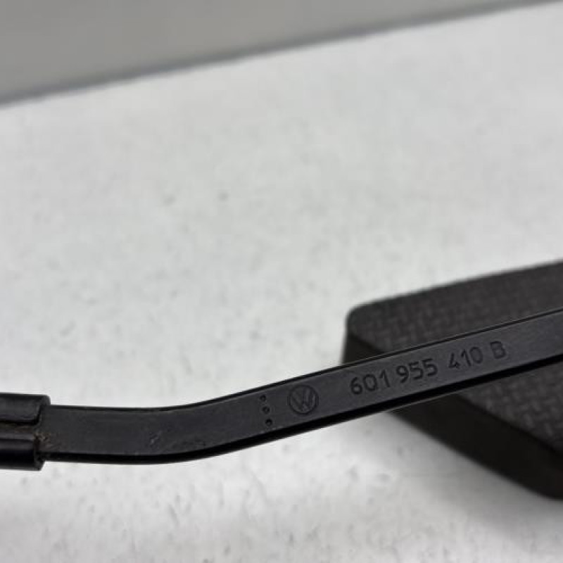 Bras essuie glace avant droit VOLKSWAGEN POLO 4 Photo n°6