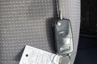 Bras essuie glace avant droit VOLKSWAGEN POLO 4