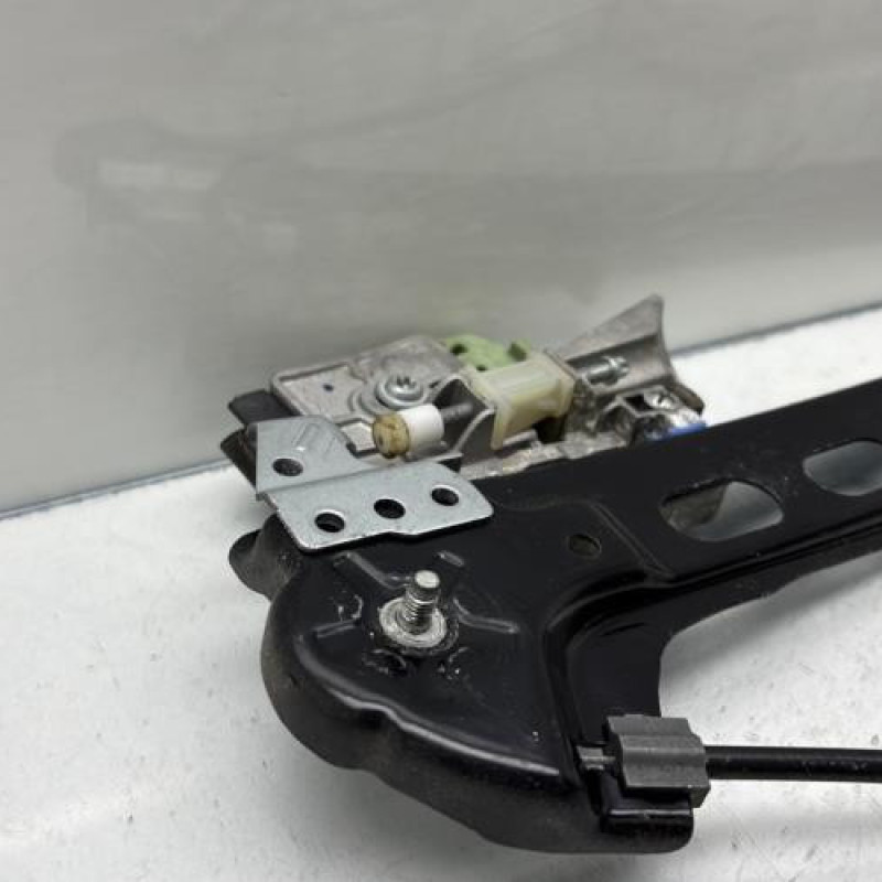 Leve vitre electrique arriere droit MERCEDES CLASSE CLS 219 Photo n°3