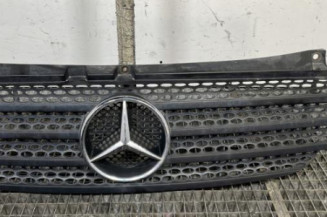 Calandre MERCEDES VITO 639 Photo n°1