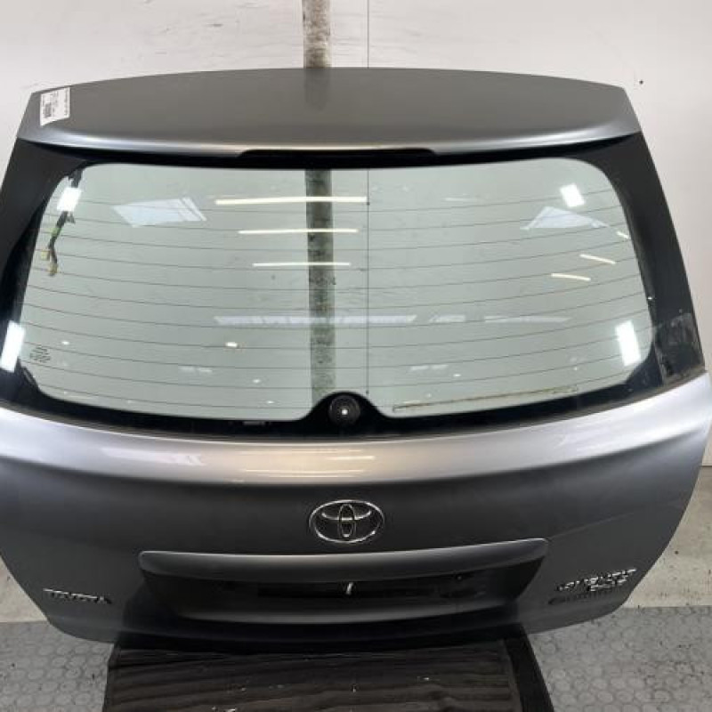 Malle/Hayon arriere TOYOTA AVENSIS 2 Photo n°1
