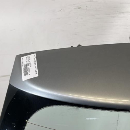 Malle/Hayon arriere TOYOTA AVENSIS 2