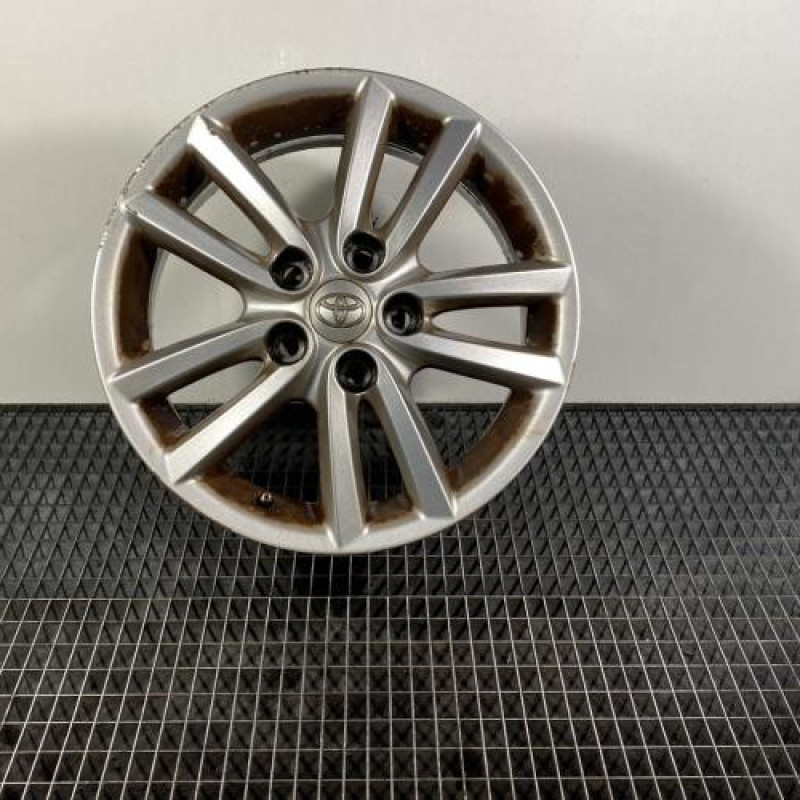 Jante TOYOTA AURIS 1 Photo n°1