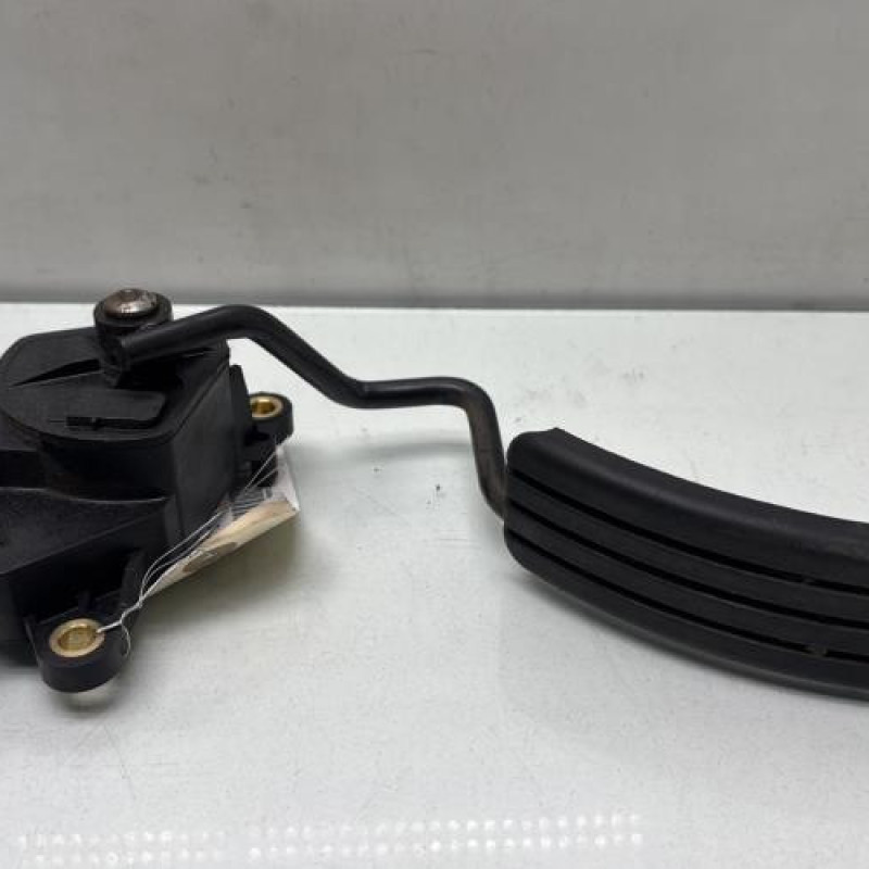 Pedale d'accelerateur RENAULT MODUS Photo n°1