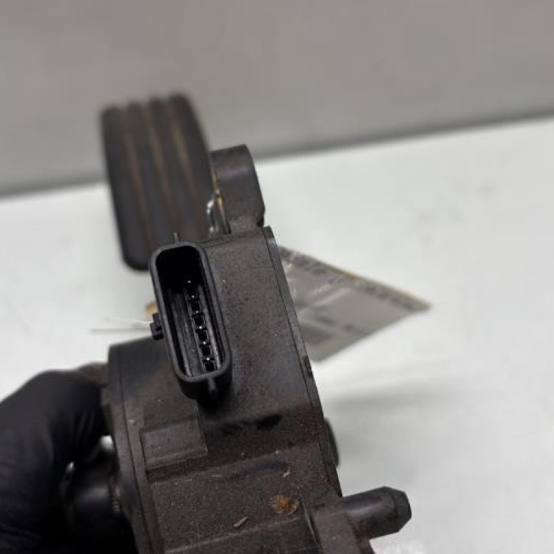 Pedale d'accelerateur RENAULT MODUS Photo n°2