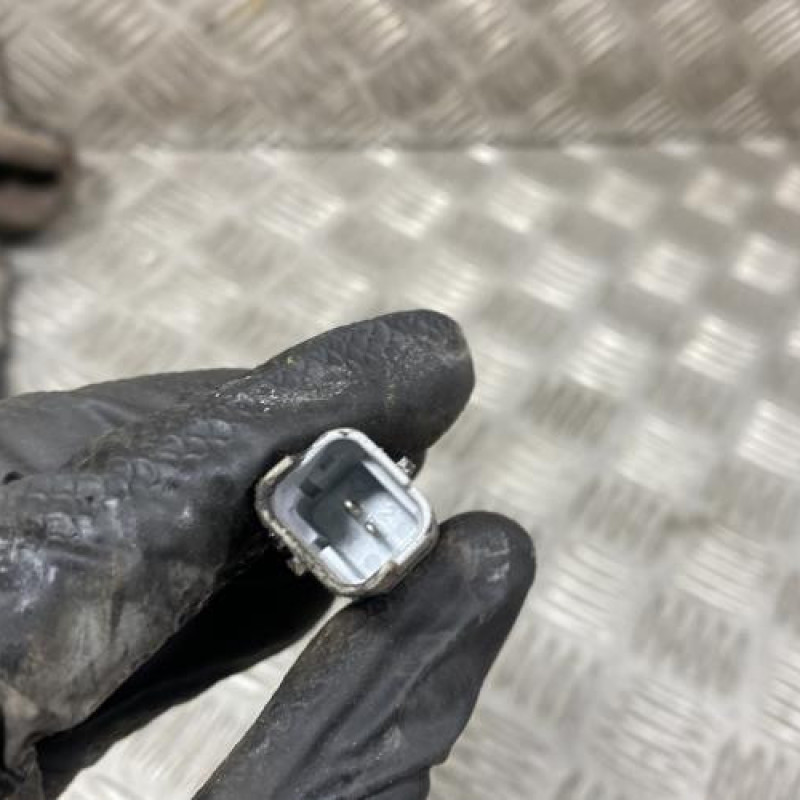 Pivot de moyeu avant droit PEUGEOT PARTNER 2 Photo n°3