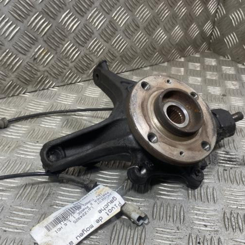 Pivot de moyeu avant gauche PEUGEOT PARTNER 2 Photo n°1