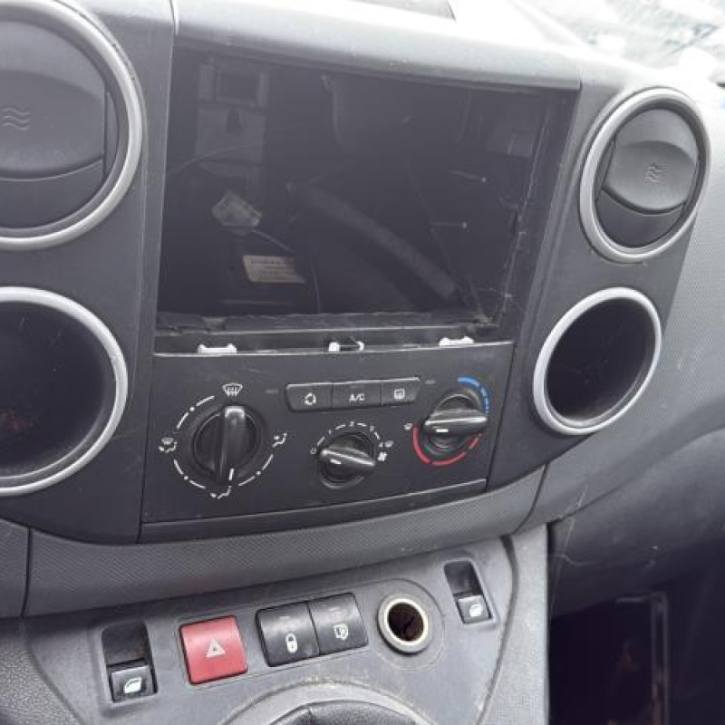 Pivot de moyeu avant gauche PEUGEOT PARTNER 2 Photo n°18