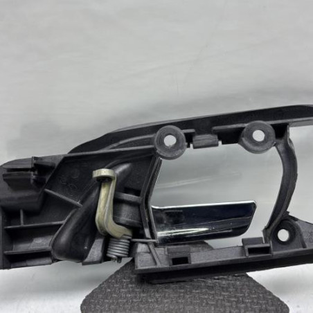 Poignee interieur arriere droit VOLKSWAGEN POLO 4