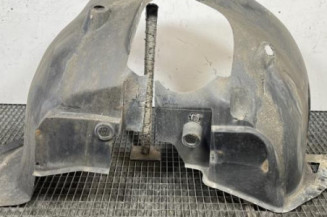 Pare boue avant droit MERCEDES VITO 639 Photo n°1