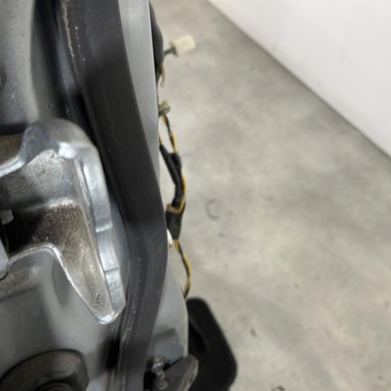 Porte arriere droit TOYOTA AVENSIS 2 Photo n°3