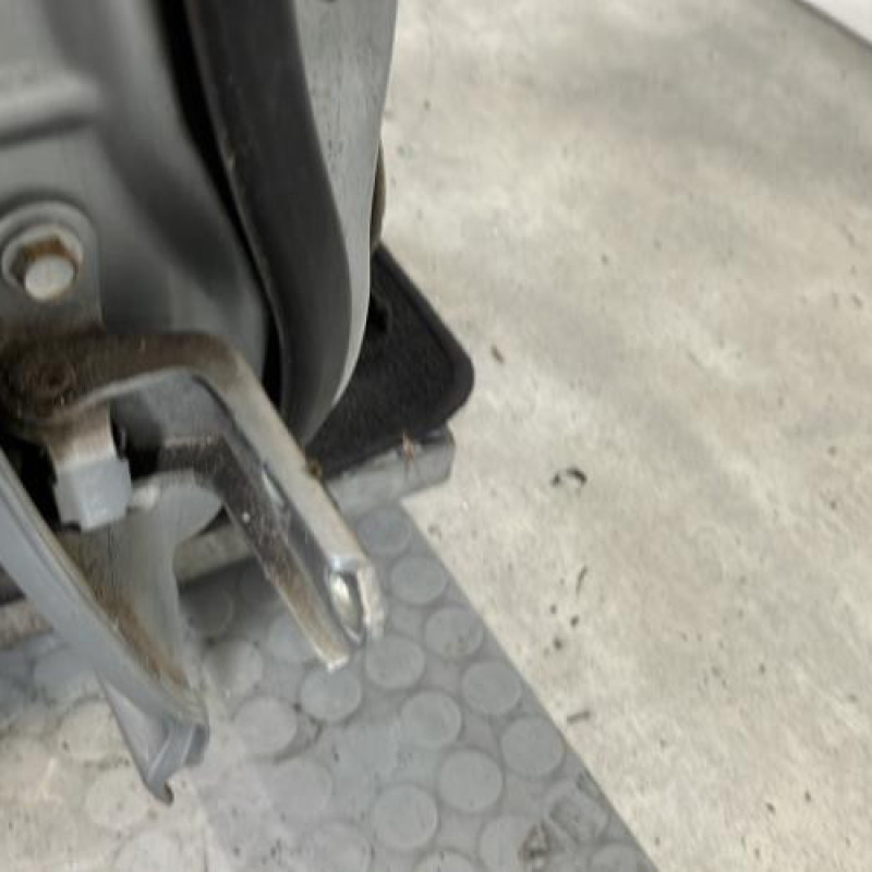 Porte arriere droit TOYOTA AVENSIS 2 Photo n°5