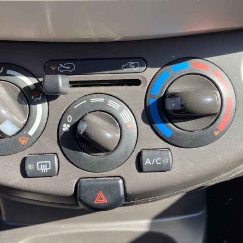 Moteur essuie glace arriere NISSAN MICRA 3 Photo n°16