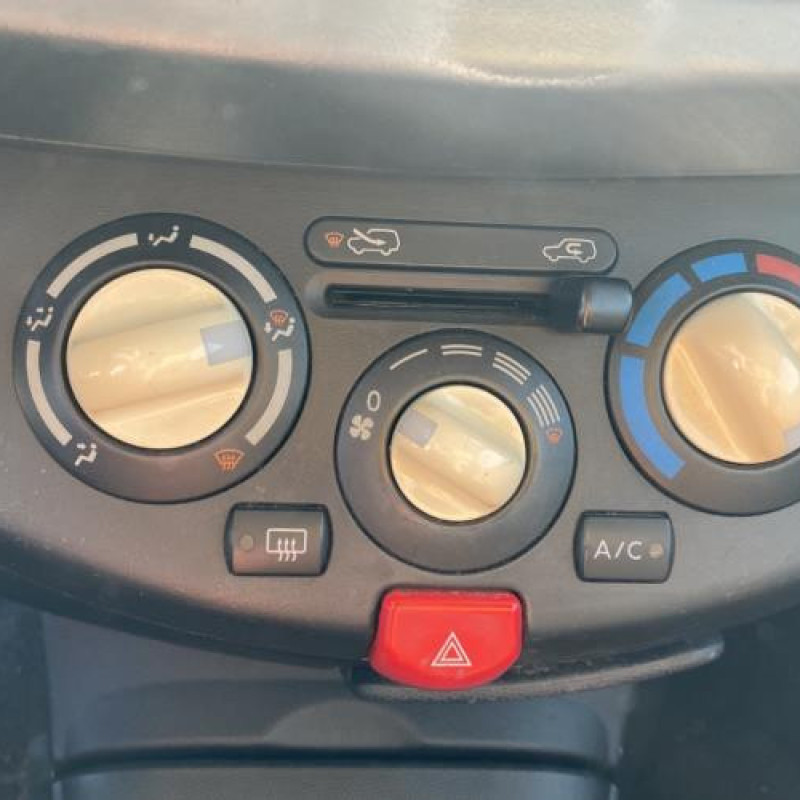 Moteur essuie glace arriere NISSAN MICRA 3 Photo n°3